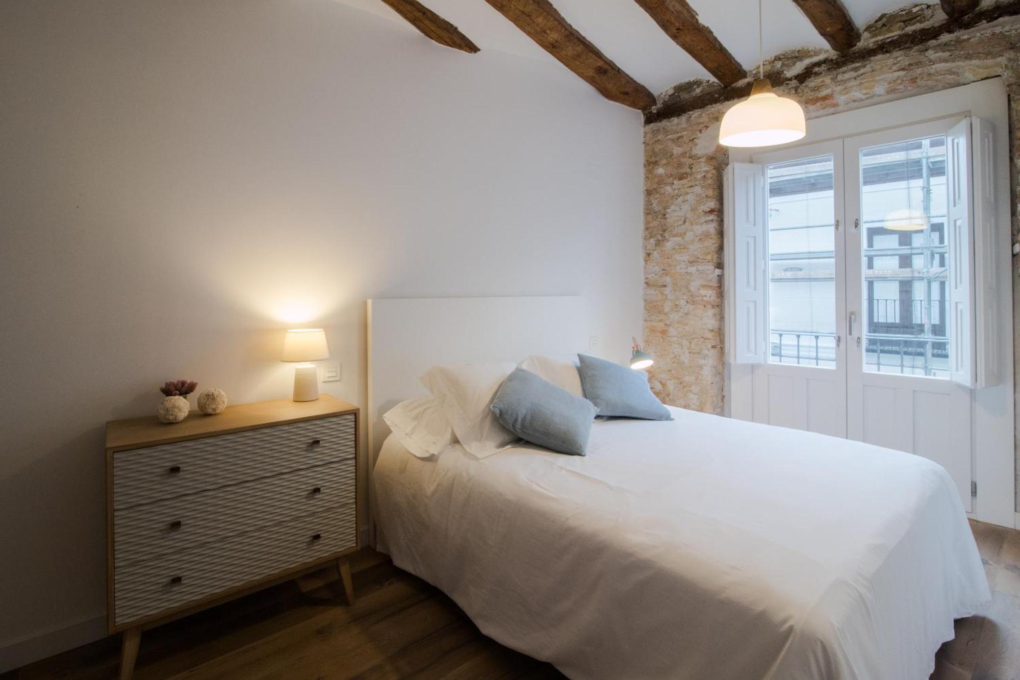 Apartamentos Almada Сарагоса Екстериор снимка