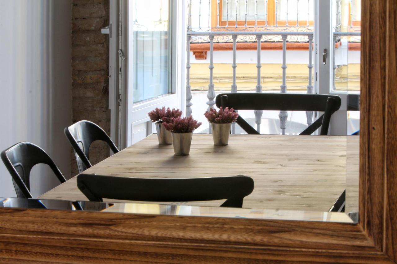 Apartamentos Almada Сарагоса Екстериор снимка
